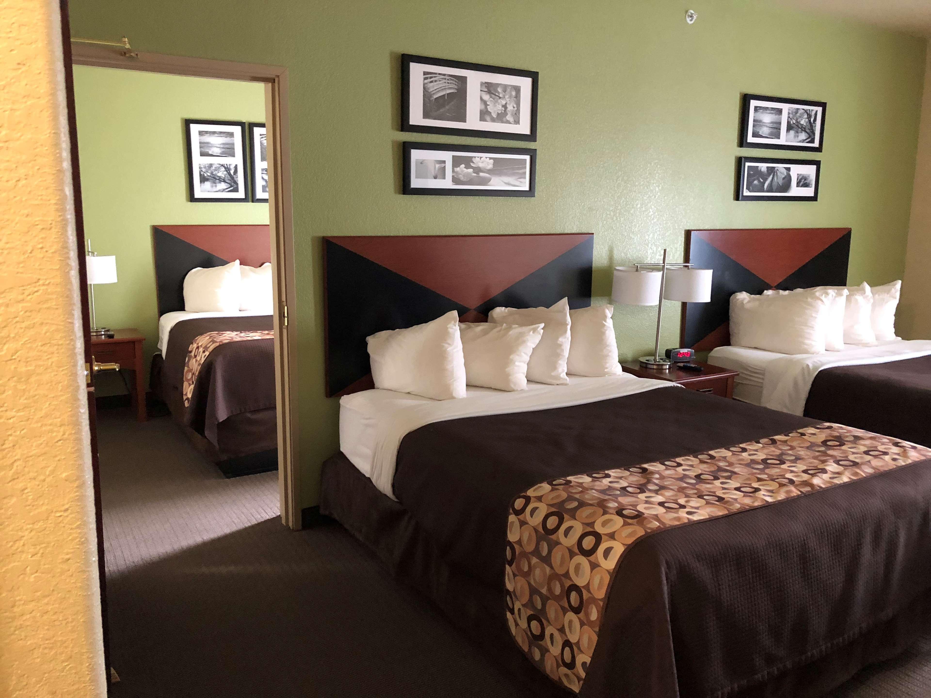Hotel Western Brook 3*