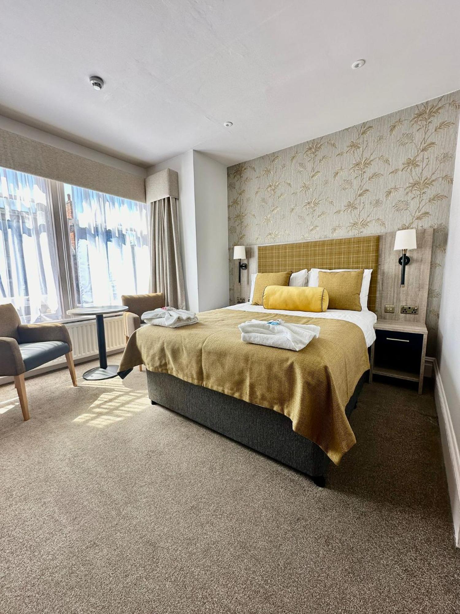 Hotel Western Brook 3*